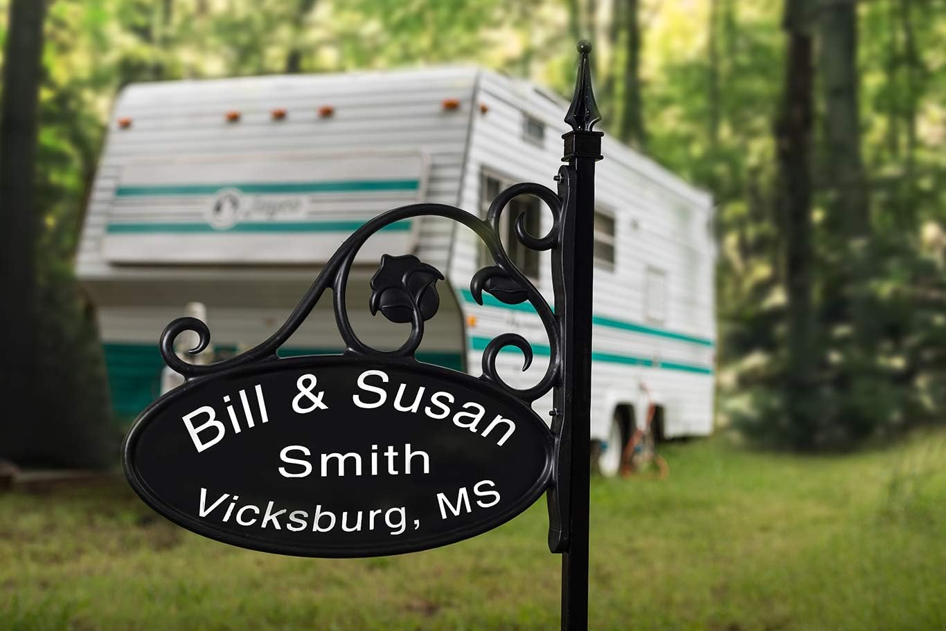 Double Sided Reflective Camping RV Park Sign with Flag U545