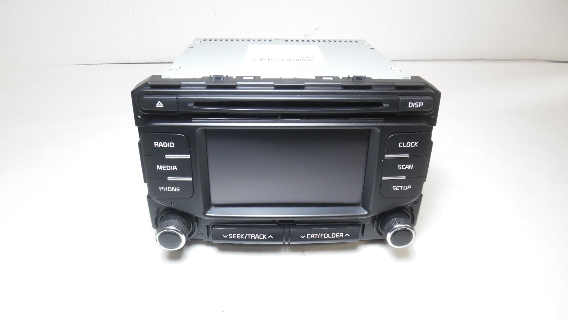 Pre-Owned Kia Sportage CD Player Radio Receiver with 5.0 Display Z8249