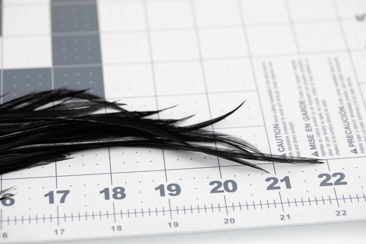 Hackle 1/2 Saddle - Dark Brown Dun N2725