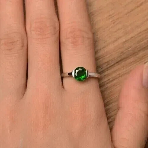 Round Cut Green Emerald Engagement Ring 925 Sterling Silver A46975