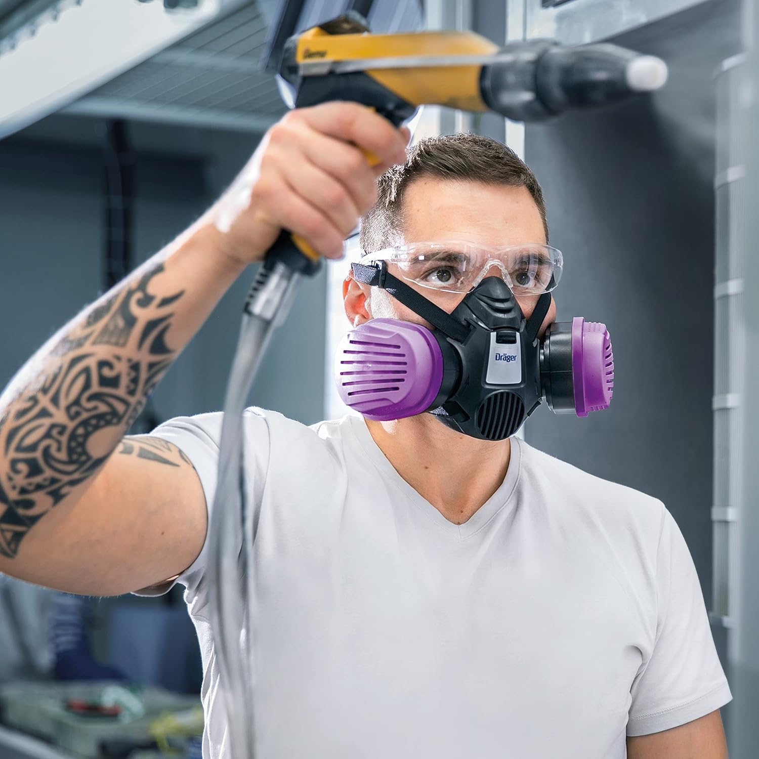 Half-Face Respirator Mask with 2x P100/Multi-Gas Combination Cartridge G5651
