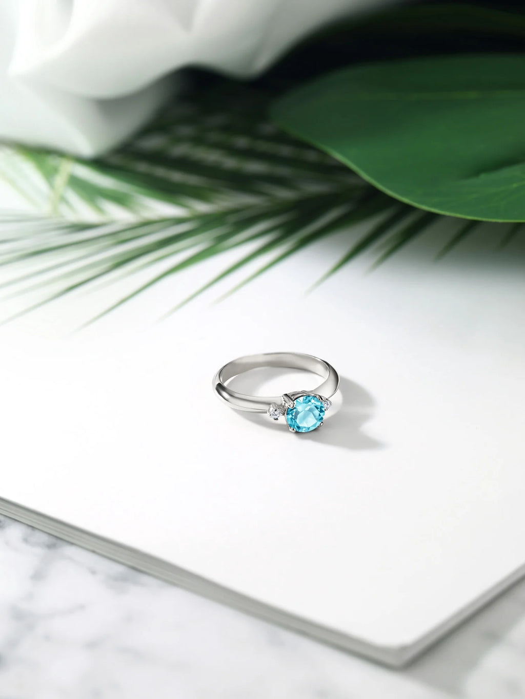 1.03 Ct Swiss Blue Topaz 925 Sterling Silver 3-Stone Engagement Ring I264168
