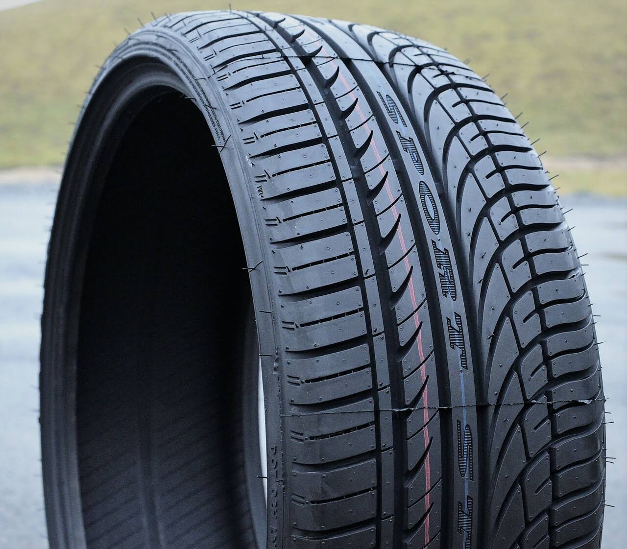225/30R22 86w XL High Performance Summer Tire A120431