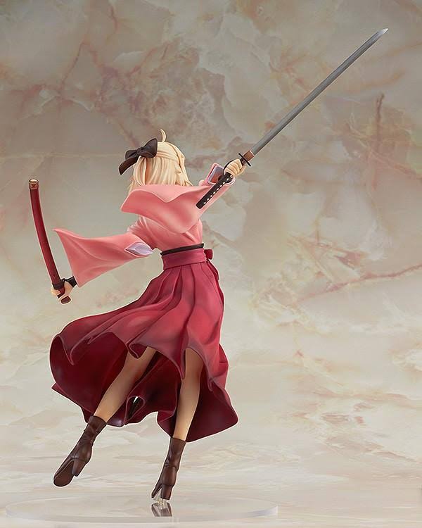 1/8 Scale Figure M87882