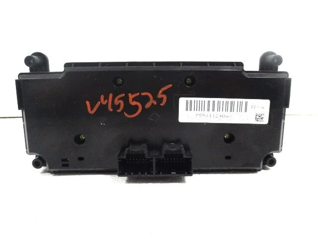 Front 3 Manual Zone Temperature Control O435