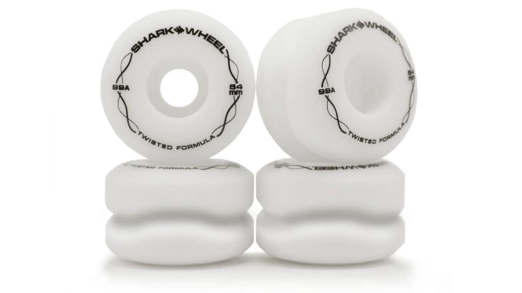 Skull Island 31 In. Popsicle Street Skateboard with 54 mm Twisted Wheels F8182